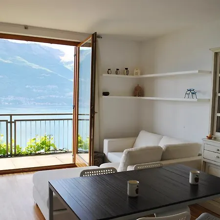 Residence Fairy Tale Bellano Exterior photo